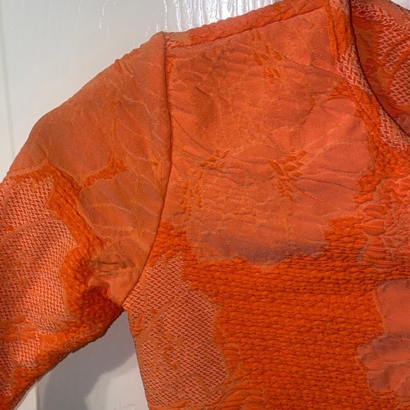 Free people Crop spf30 sun Top Rash Guard rashguard long sleeve surf orange NEW - Picture 7 of 12